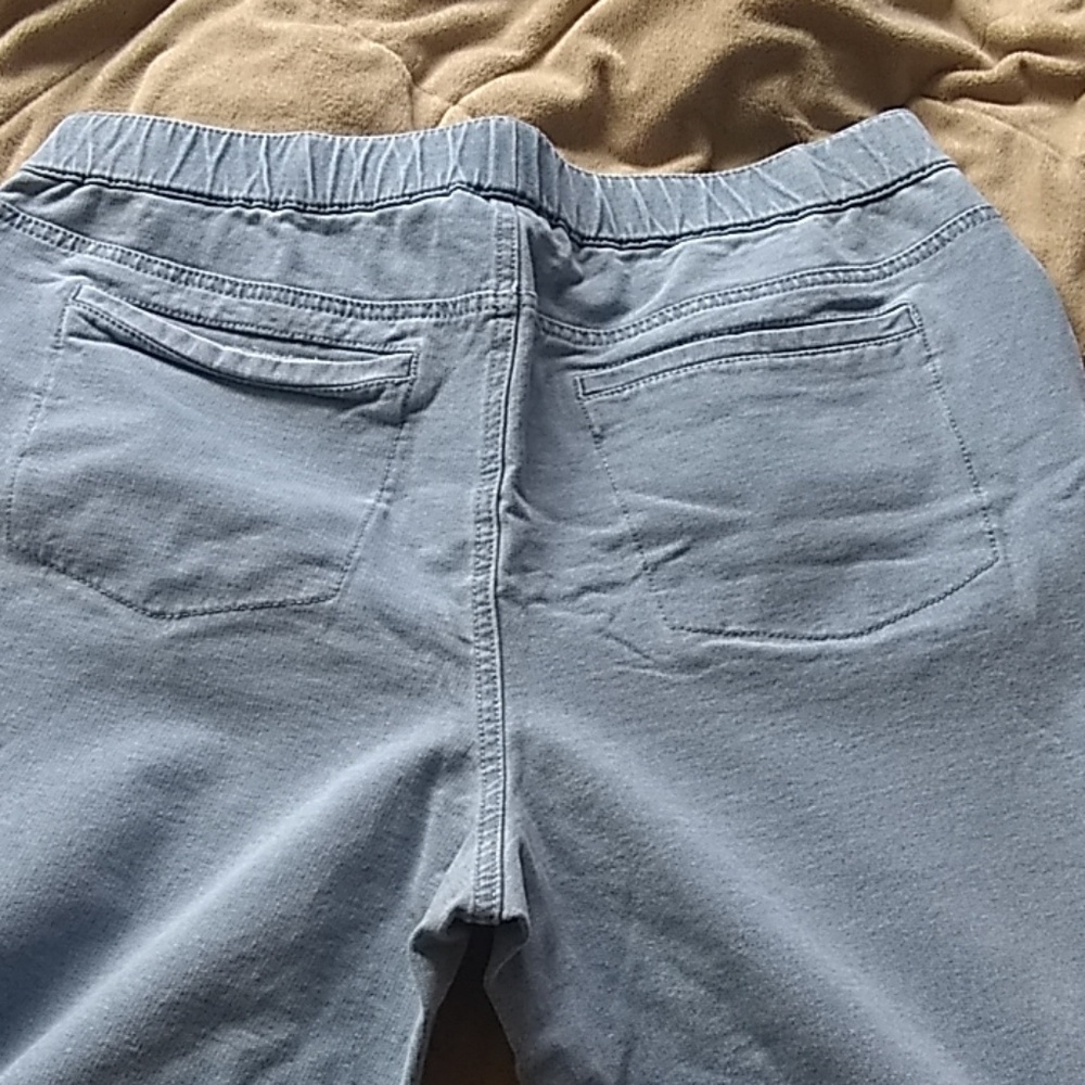 Jeans - Picture 3 of 4